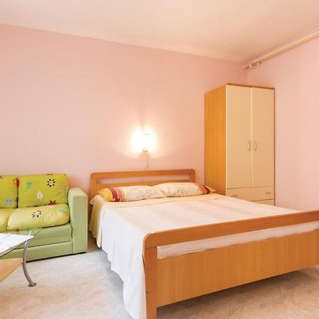 Apartments Orange 167 Novigrad  Luaran gambar
