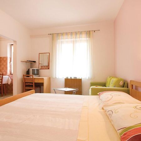 Apartments Orange 167 Novigrad  Luaran gambar