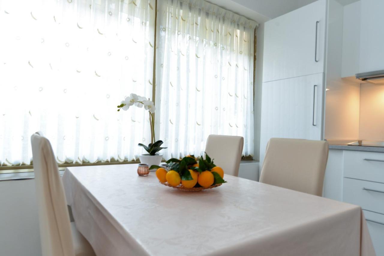 Apartments Orange 167 Novigrad  Luaran gambar