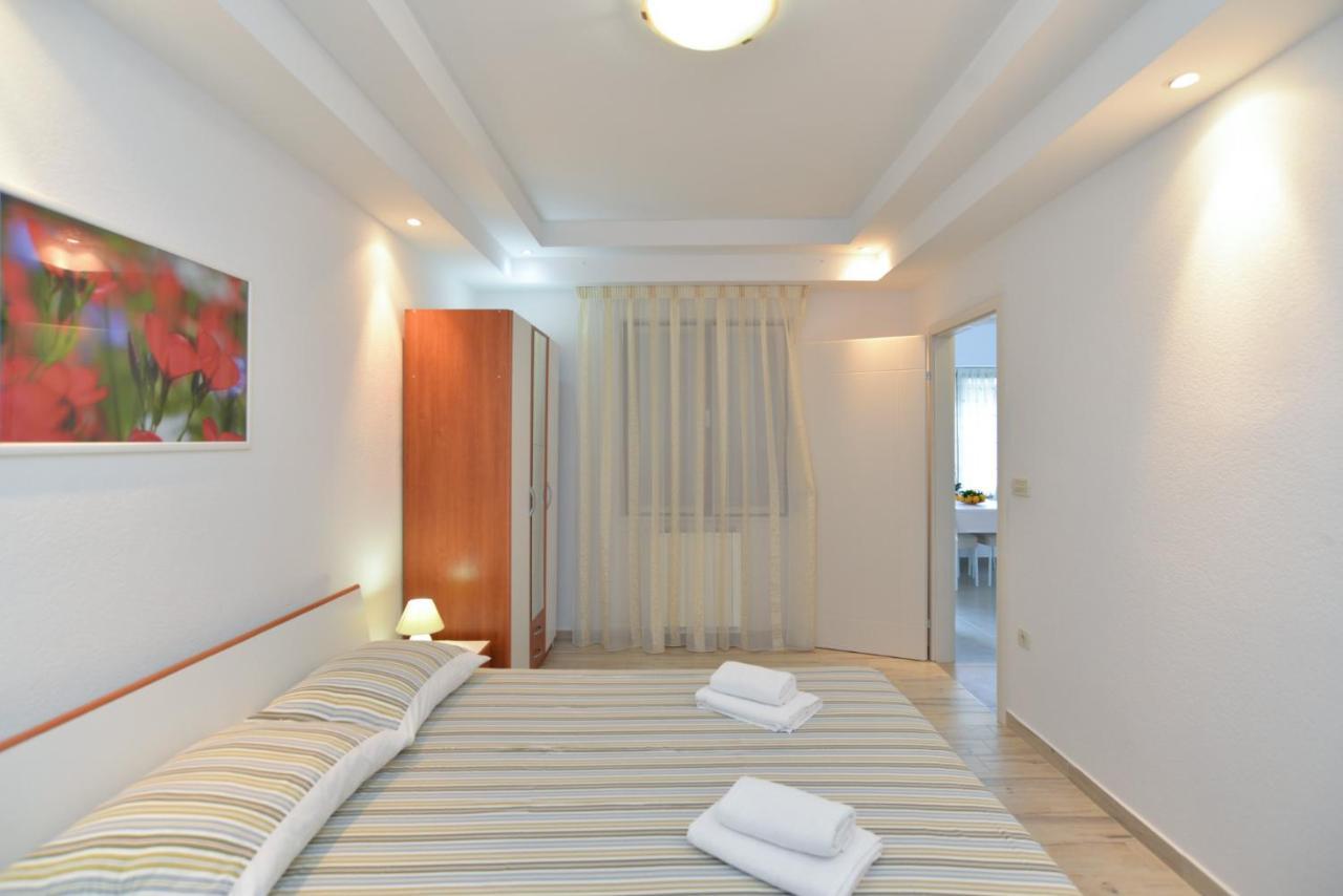Apartments Orange 167 Novigrad  Luaran gambar