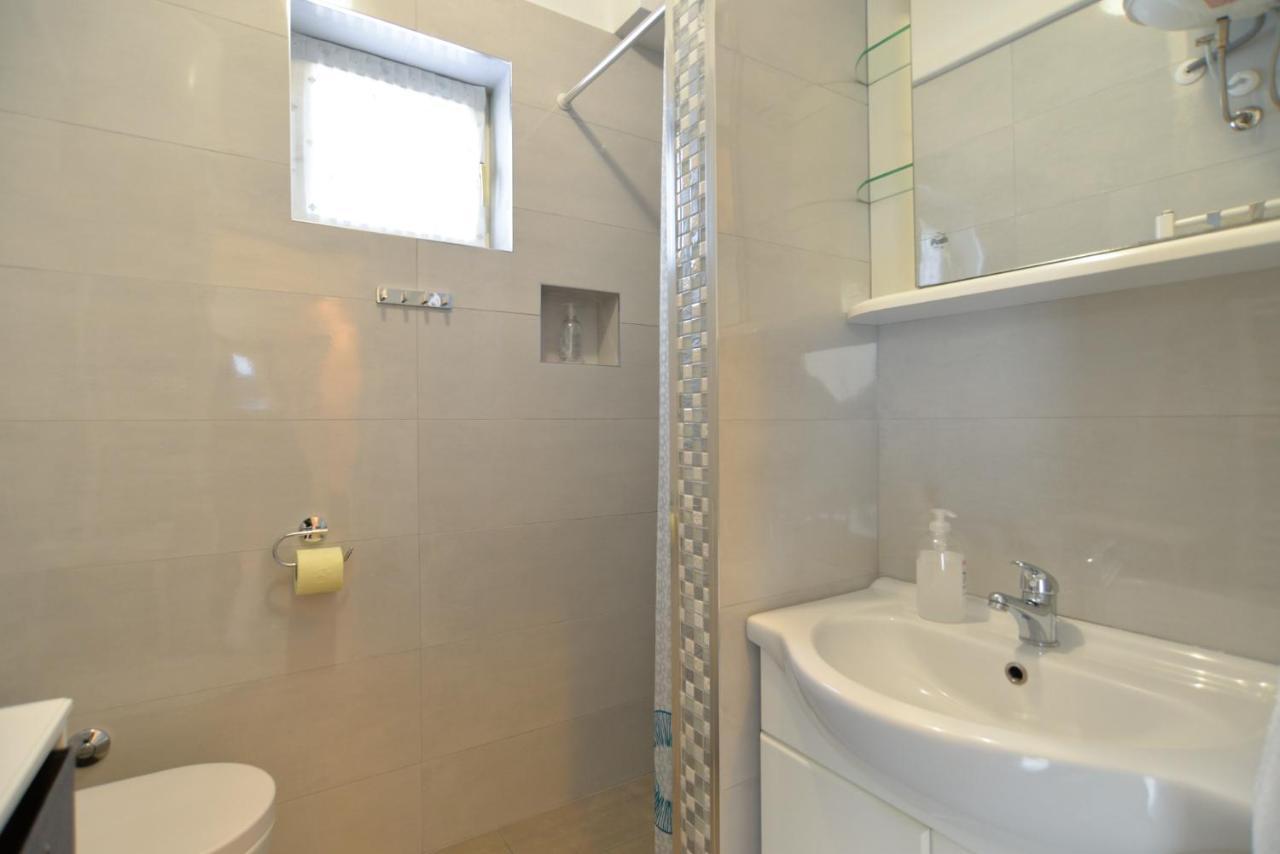 Apartments Orange 167 Novigrad  Luaran gambar