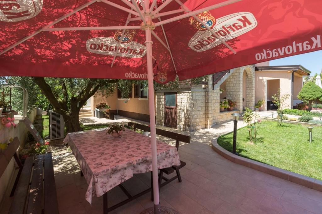 Apartments Orange 167 Novigrad  Luaran gambar