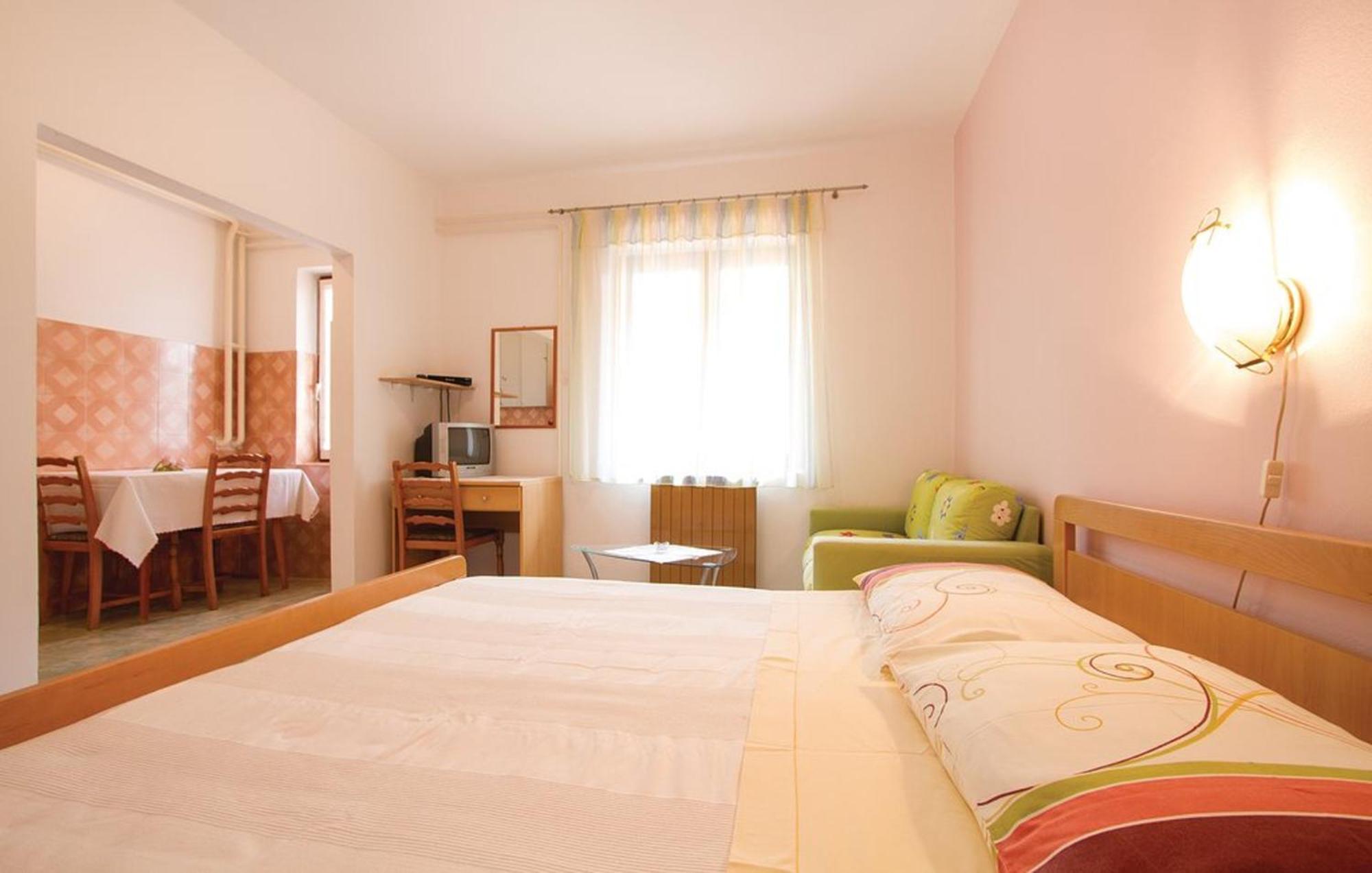 Apartments Orange 167 Novigrad  Luaran gambar
