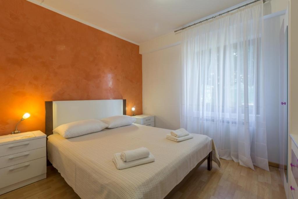 Apartments Orange 167 Novigrad  Luaran gambar