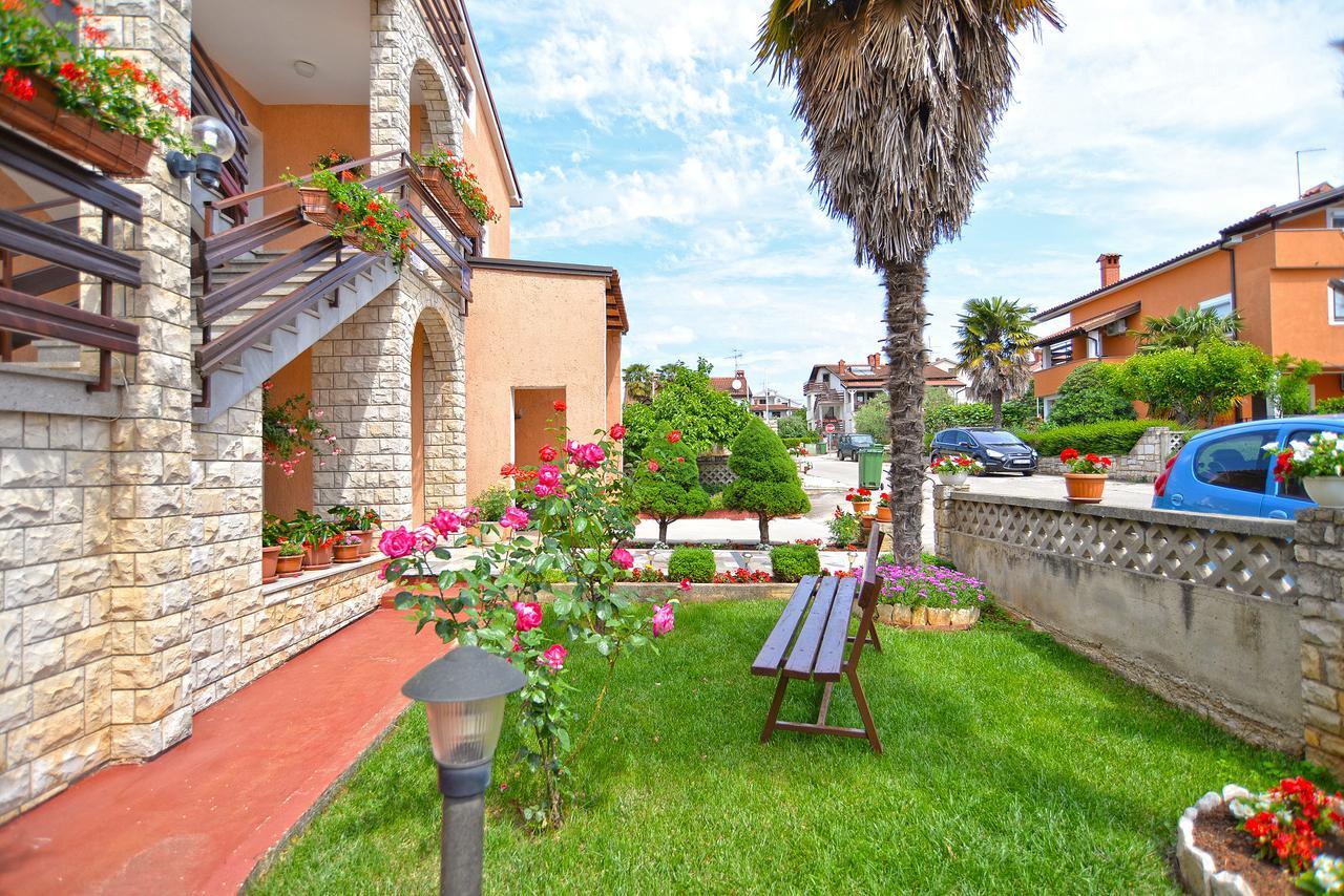 Apartments Orange 167 Novigrad  Luaran gambar